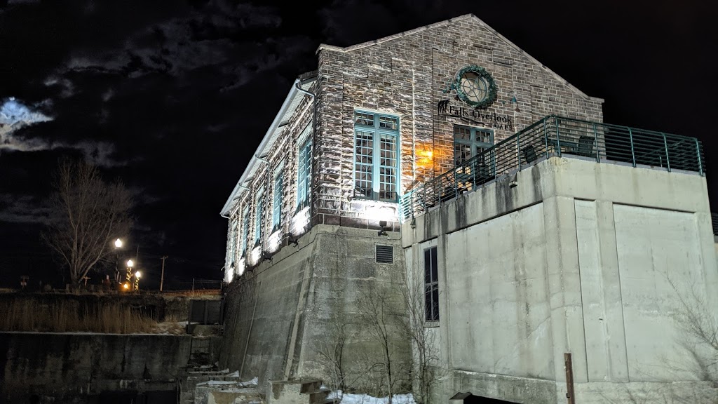 Falls Overlook Cafe | restaurant | 825 N Weber Ave, Sioux Falls, SD 57103, USA | 6053674885 OR +1 605-367-4885