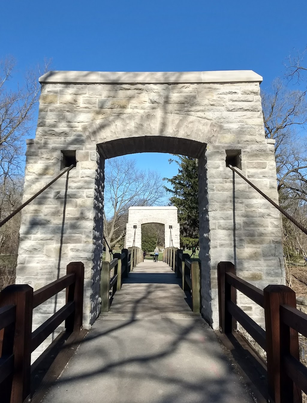 Hoyt Park | restaurant | 1800 N Swan Blvd, Wauwatosa, WI 53226, USA | 4142577275 OR +1 414-257-7275