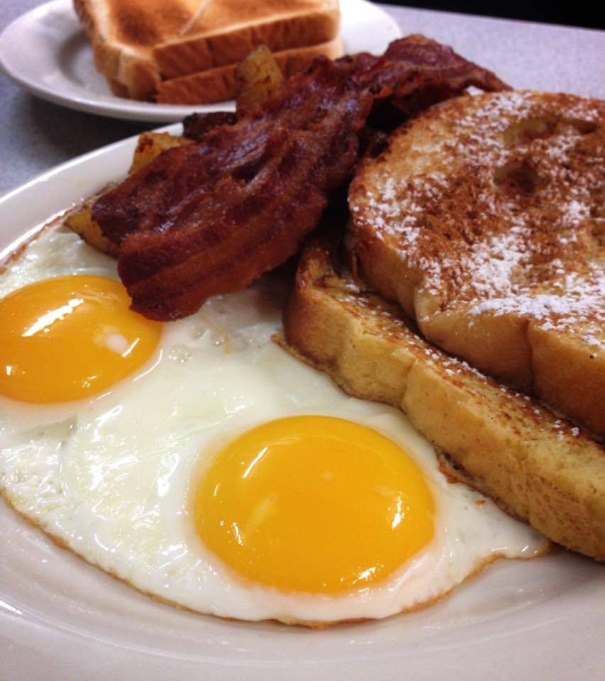 Country Chef Restaurant | restaurant | 139 Main St, Wilmington, MA 01887, USA | 9786589474 OR +1 978-658-9474