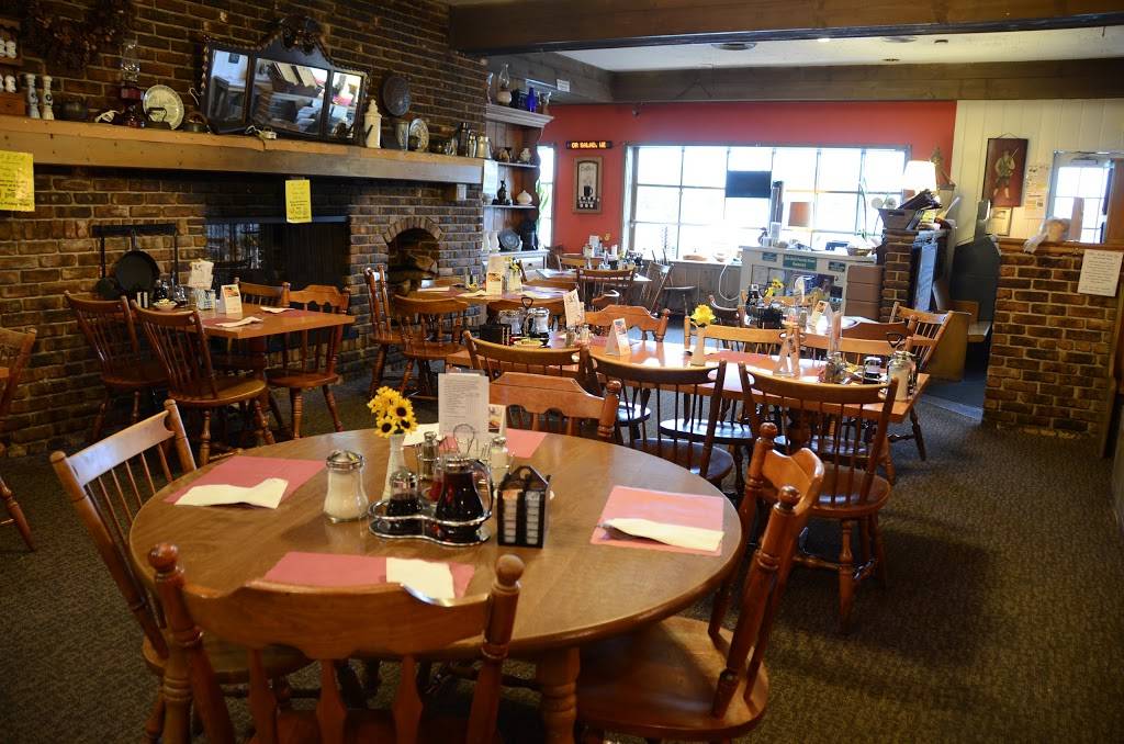 Olde North Pancake House | bakery | 27W751 North Ave, West Chicago, IL 60185, USA | 6302934774 OR +1 630-293-4774