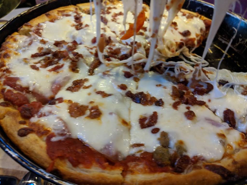 Stefanos Pizza | restaurant | 11683 Parkside Dr, Knoxville, TN 37934, USA | 8653926080 OR +1 865-392-6080