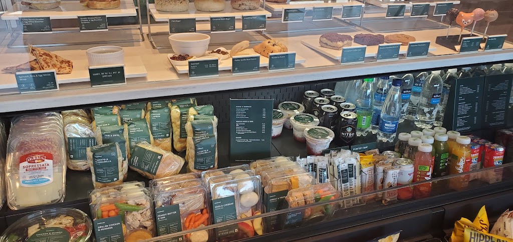 Starbucks | cafe | 1235 W Foothill Blvd, Rialto, CA 92376, USA | 9096855569 OR +1 909-685-5569