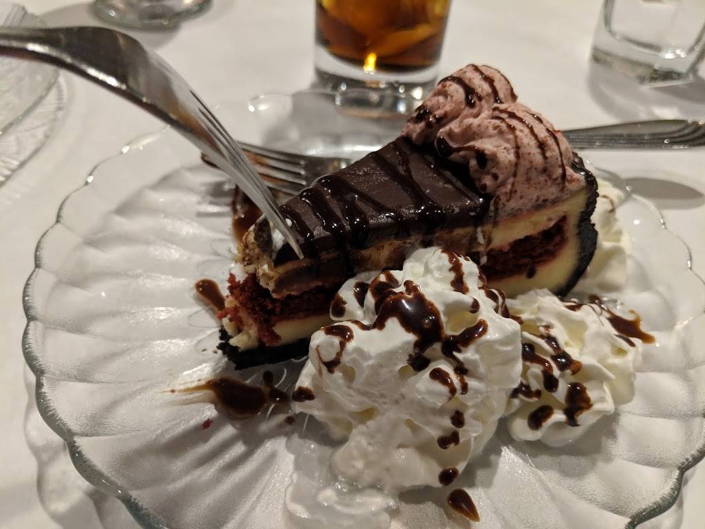 Giacomos Ristorante Italiano | restaurant | 740 N Wolf Rd, Des Plaines, IL 60016, USA | 8473907330 OR +1 847-390-7330