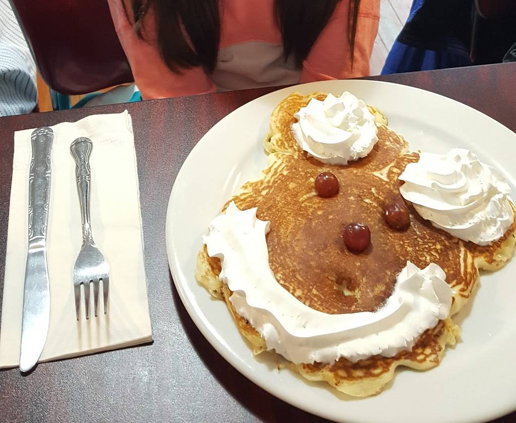 Three Flavors Kitchen | restaurant | 507 Nooksack Rd, Everson, WA 98247, USA | 3603668950 OR +1 360-366-8950