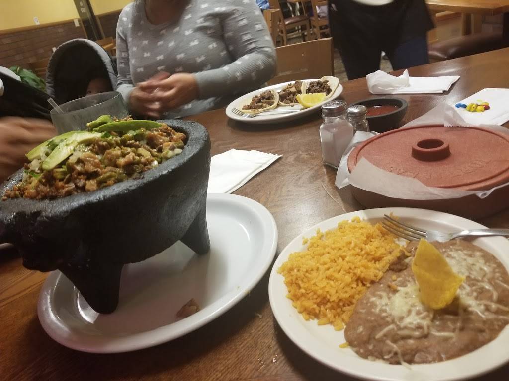 Mr Tacos Restaurant | restaurant | 2600 Plaza Ct, Dixon, CA 95620, USA | 7076789067 OR +1 707-678-9067