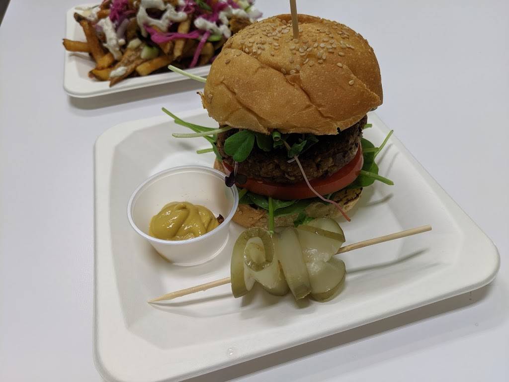 Lil Organic Kitchen Cobourg | restaurant | 955 Elgin St W #1b, Cobourg, ON K9A 5J3, Canada | 9053736009 OR +1 905-373-6009