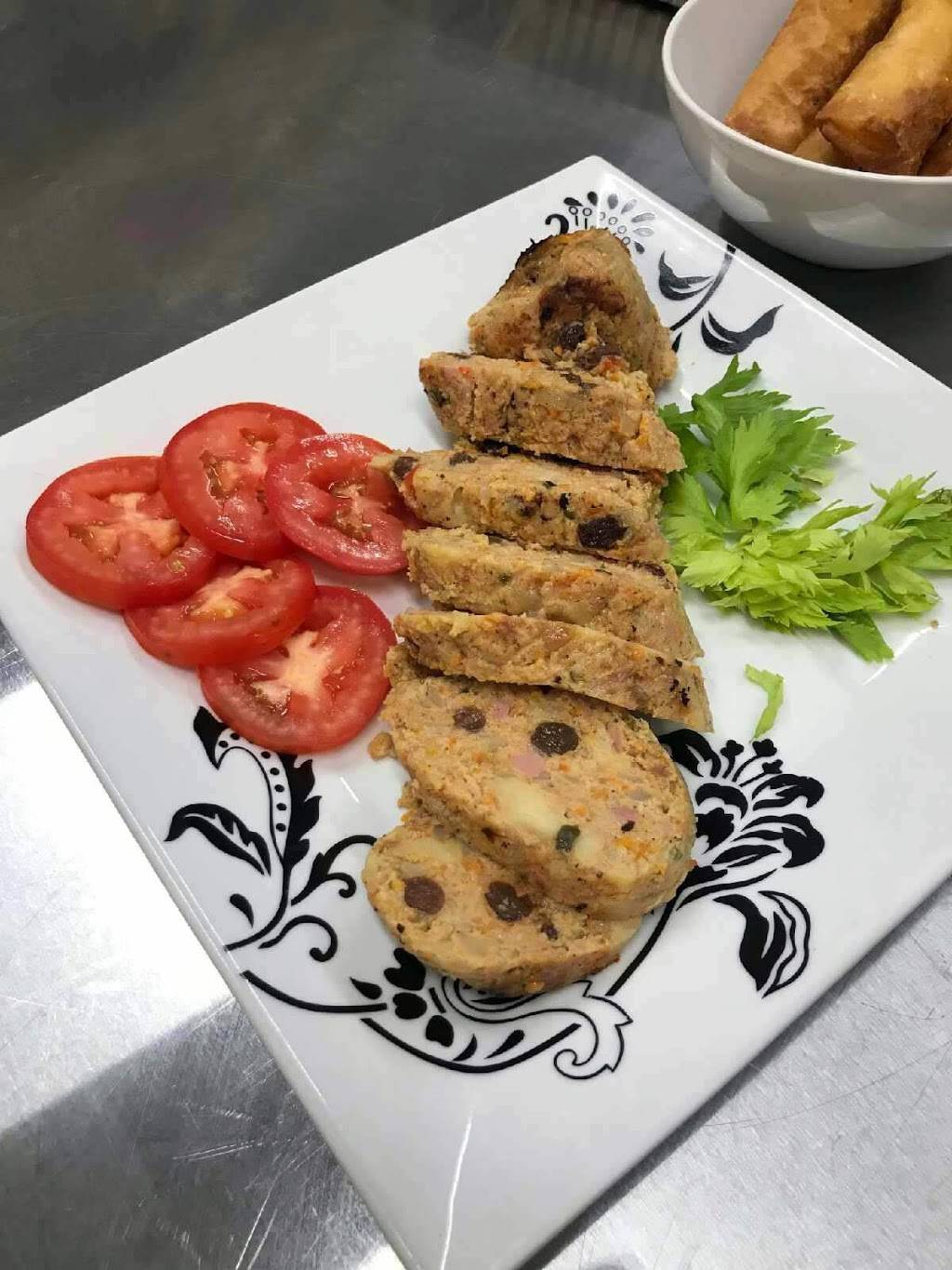 A-MART INTERNATIONAL MARKET PLACE | restaurant | 411 Chatham Heights Rd #119, Fredericksburg, VA 22405, USA | 5404791431 OR +1 540-479-1431