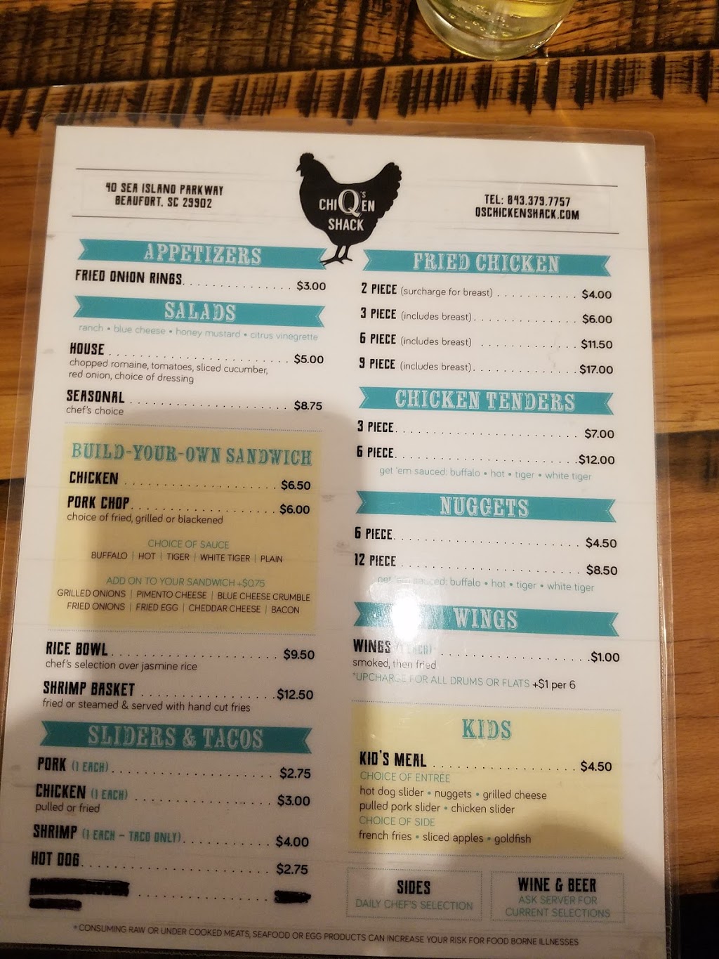 Q’s Chicken Schack | restaurant | 40 Sea Island Pkwy, Beaufort, SC 29907, USA | 8433797757 OR +1 843-379-7757