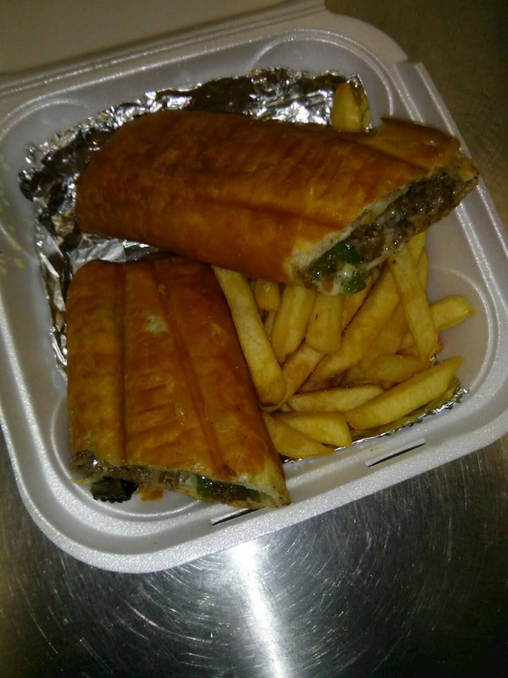 The Chicken Coop | restaurant | 1335 Douglas Ave, Montgomery, IL 60538, USA | 6308010100 OR +1 630-801-0100