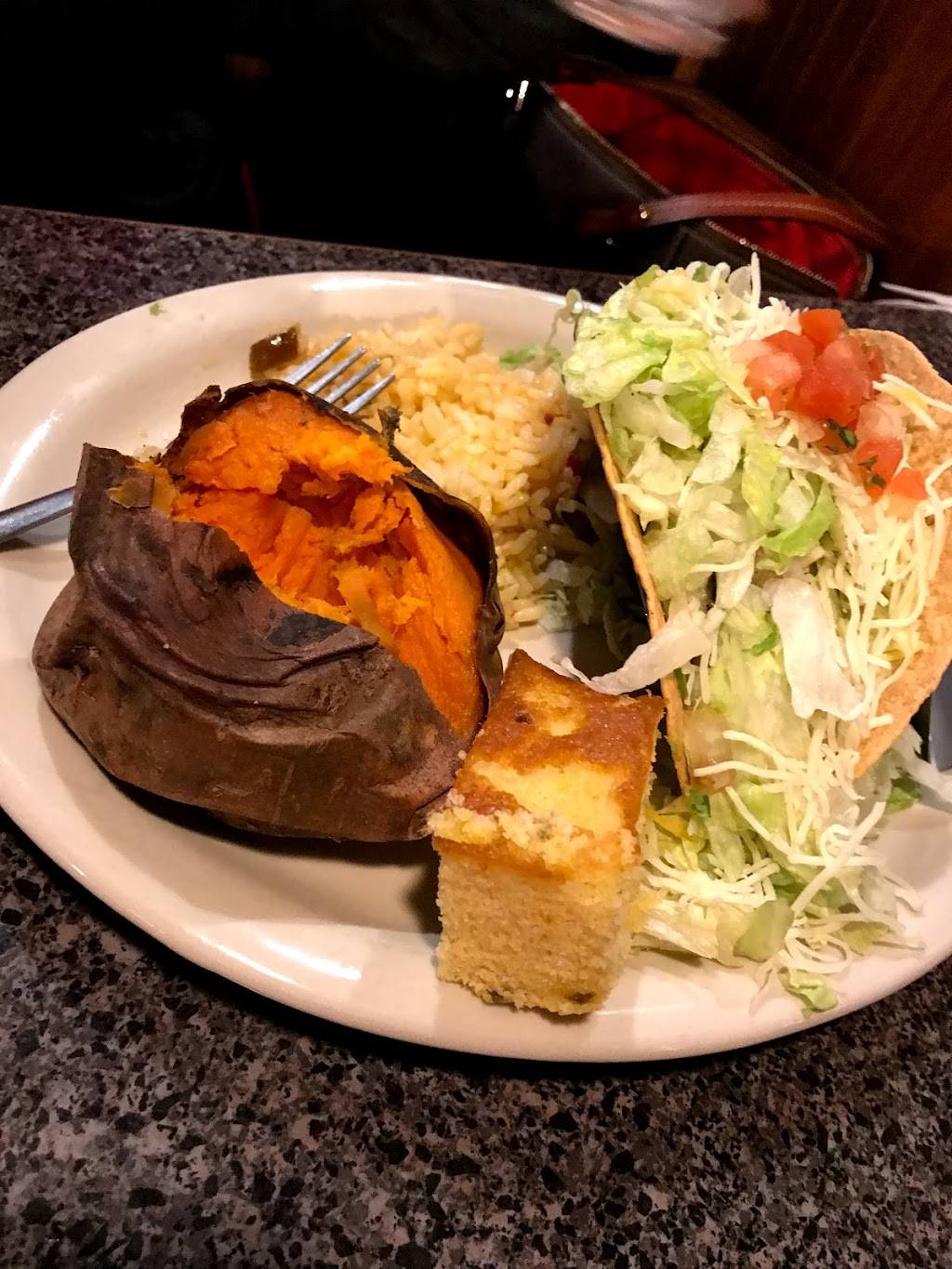 Tumbleweed Tex Mex Grill & Margarita Bar | restaurant | 3550 Springhurst Commons Dr, Louisville, KY 40241, USA | 5024128172 OR +1 502-412-8172