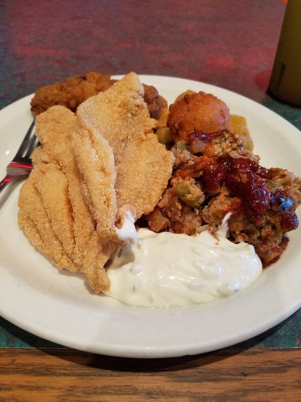 Leonards Pit Barbecue | restaurant | 5465 Fox Plaza Dr, Memphis, TN 38115, USA | 9013601963 OR +1 901-360-1963