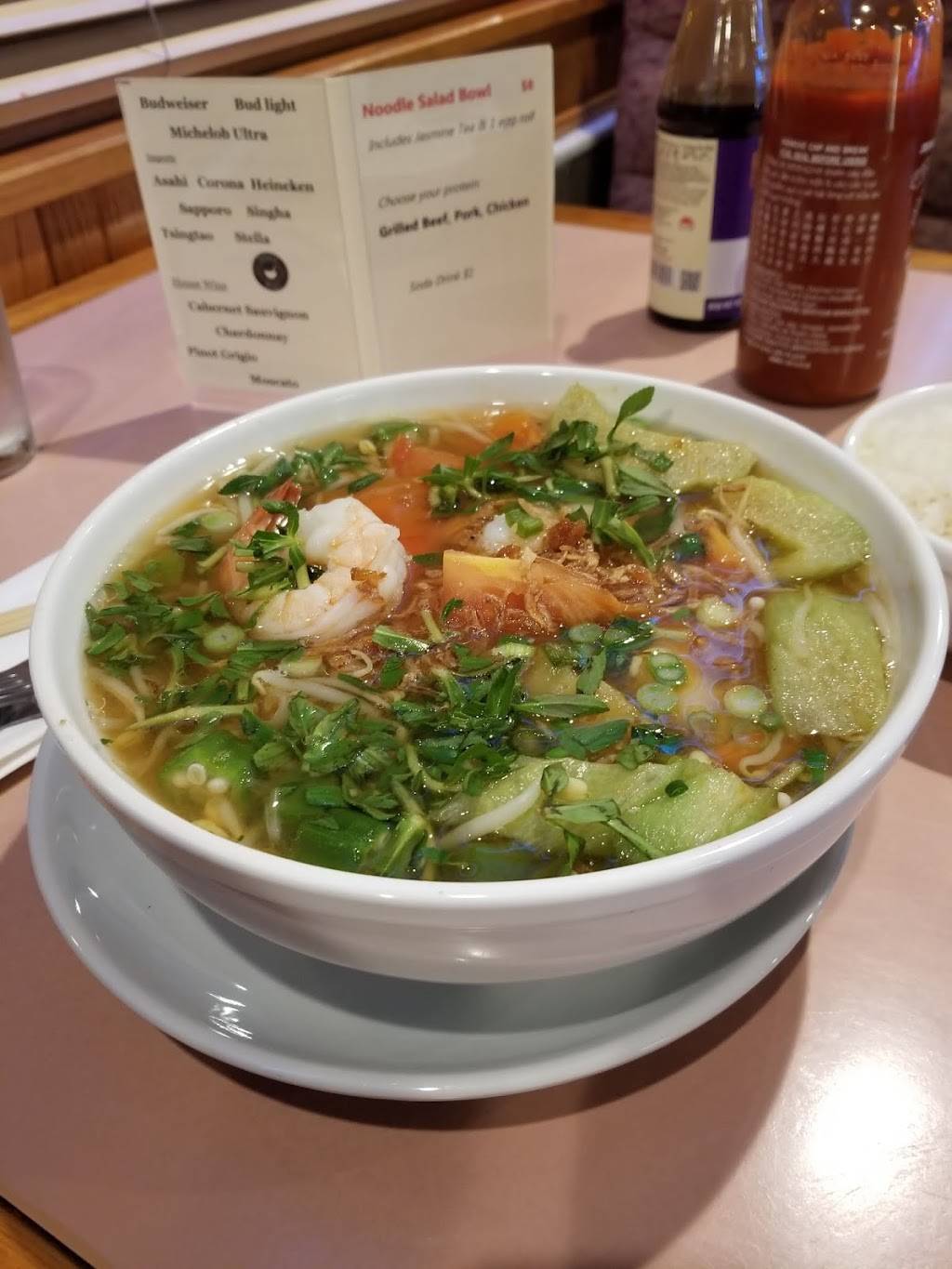 Saigon Bowl | restaurant | 2129 Drew St, Clearwater, FL 33765, USA | 7272210129 OR +1 727-221-0129