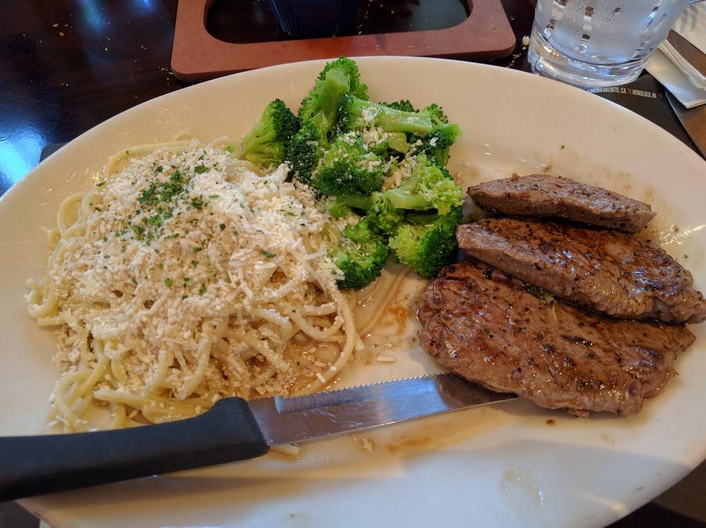 The Old Spaghetti Factory | restaurant | 2509 196th St SW, Lynnwood, WA 98036, USA | 4256727006 OR +1 425-672-7006