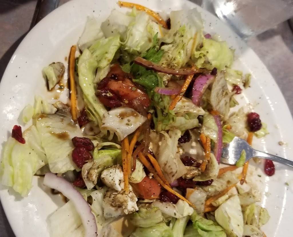 Ferraros Restaurant & Pizzeria | restaurant | 1061 Amboy Ave, Edison, NJ 08837, USA | 7322253113 OR +1 732-225-3113