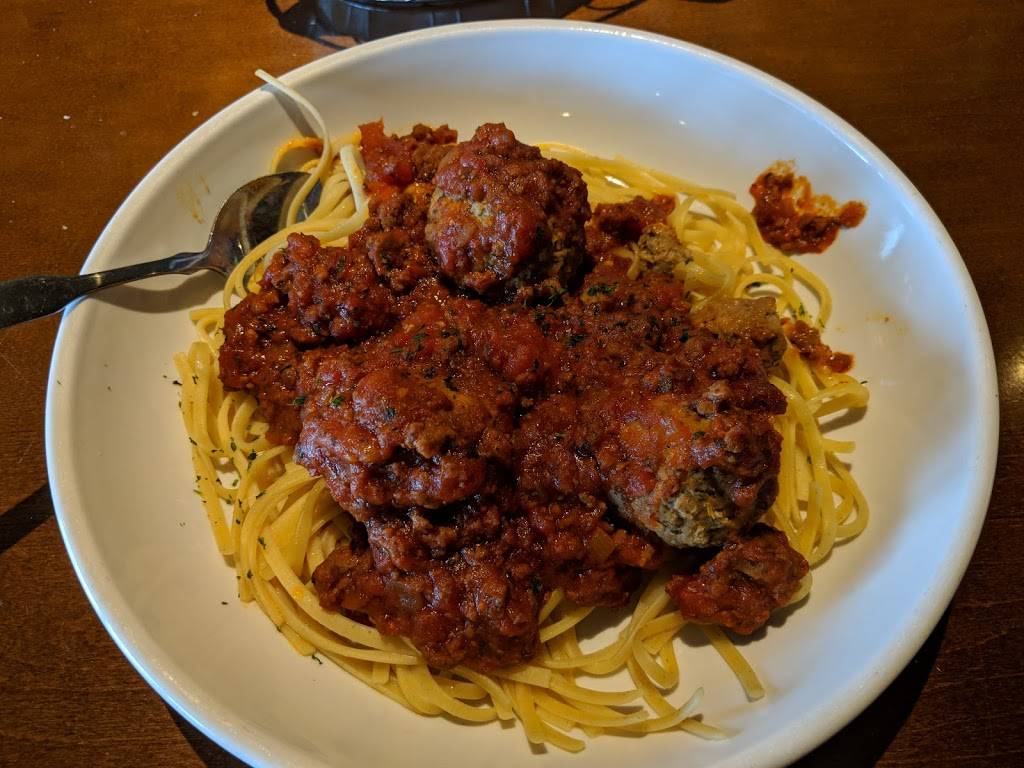 Olive Garden Italian Restaurant | meal takeaway | 2245 Lincoln Hwy, Langhorne, PA 19047, USA | 2159432112 OR +1 215-943-2112