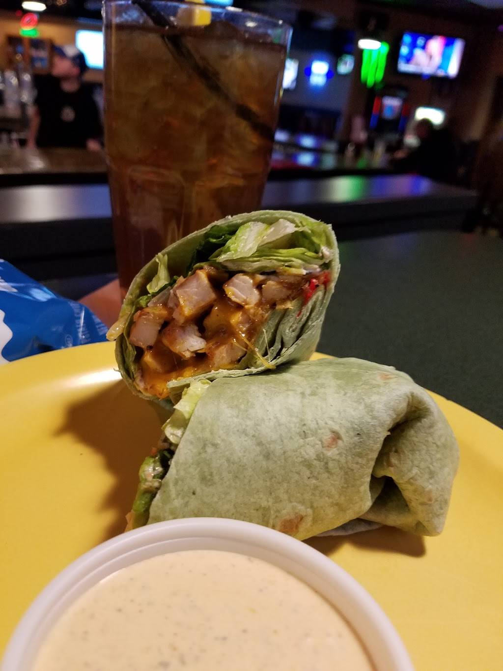 Varsity Sports Cafe & Roman Coin Pizza | meal delivery | 9735 Q St, Omaha, NE 68127, USA | 4023391944 OR +1 402-339-1944