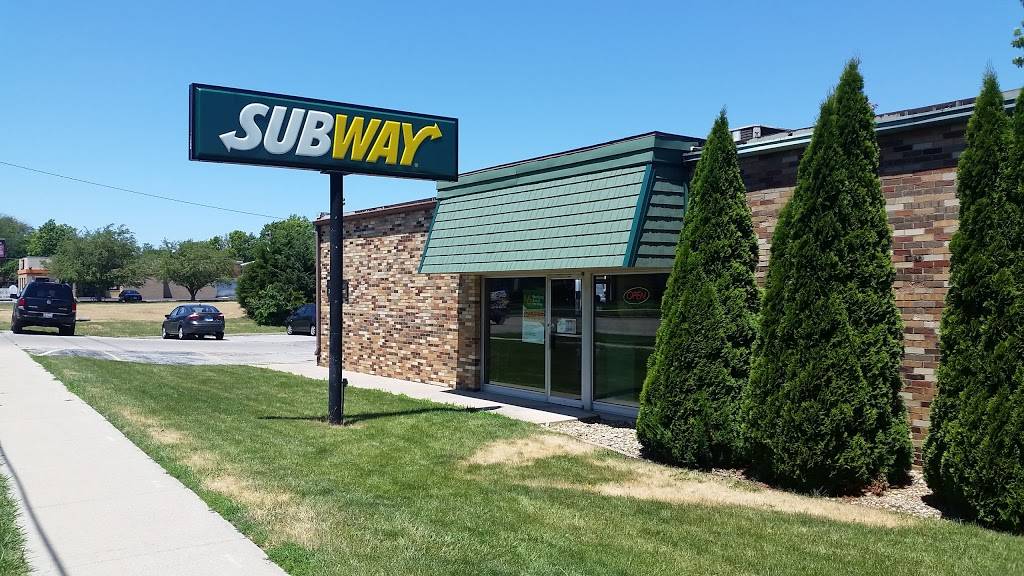 Subway | restaurant | 2310 E Oakland Ave, Bloomington, IL 61701, USA | 3096630029 OR +1 309-663-0029
