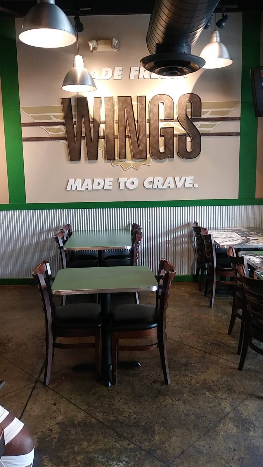 Wingstop | restaurant | 3825 Crenshaw Blvd #104, Los Angeles, CA 90008, USA | 3232969464 OR +1 323-296-9464