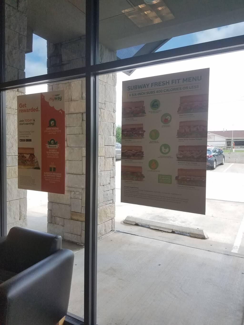 Subway | restaurant | 548 E Memorial Rd, Oklahoma City, OK 73114, USA | 4057534998 OR +1 405-753-4998