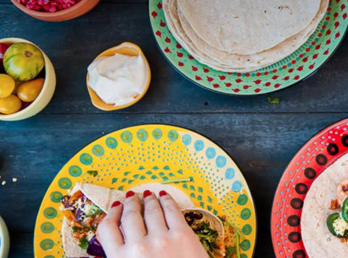 La Oveja Negra Eatery | restaurant | 806 72nd St E, Tacoma, WA 98404, USA | 2538305843 OR +1 253-830-5843