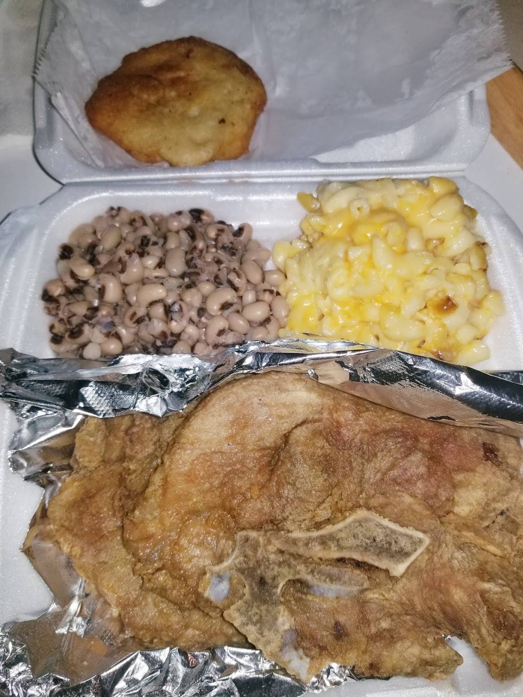 Soul Temptation Restaurant | restaurant | 2830 E Atlanta Rd, Ellenwood, GA 30294, USA | 7704743222 OR +1 770-474-3222