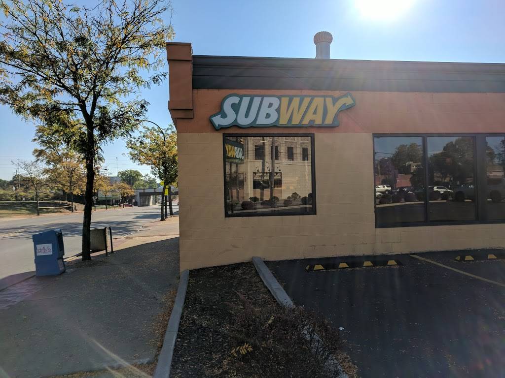 Subway | restaurant | 484 E Exchange St, Akron, OH 44304, USA | 3302539667 OR +1 330-253-9667