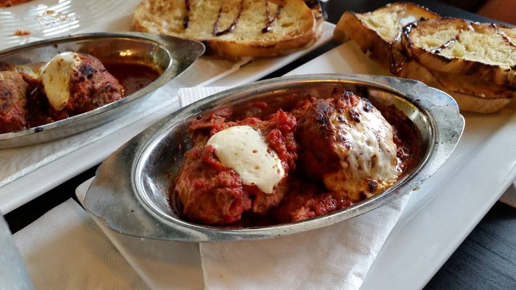 MidiCi The Neapolitan Pizza Company | restaurant | 3528 SW 45 St #560, Gainesville, FL 32607, USA | 3523783030 OR +1 352-378-3030