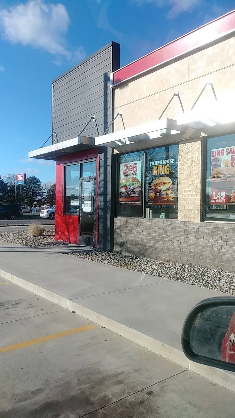 Burger King | restaurant | 1023 N W Ave, Jackson, MI 49202, USA | 5177821409 OR +1 517-782-1409