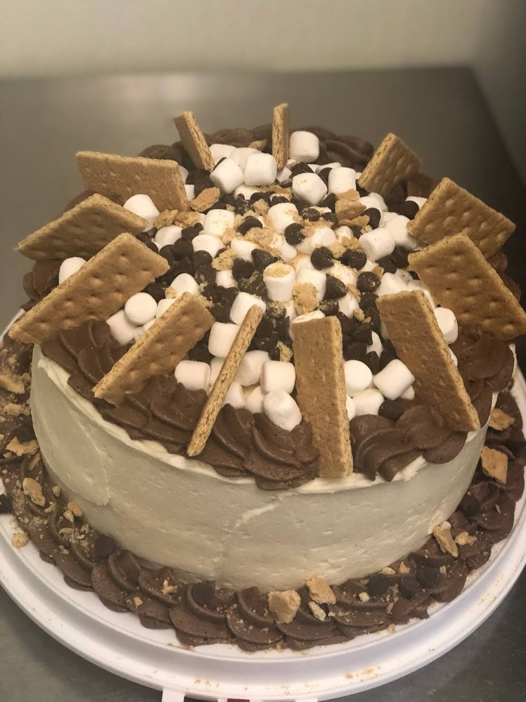 The Local | restaurant | 2303 Jacksboro Pike, LaFollette, TN 37766, USA | 4233773330 OR +1 423-377-3330