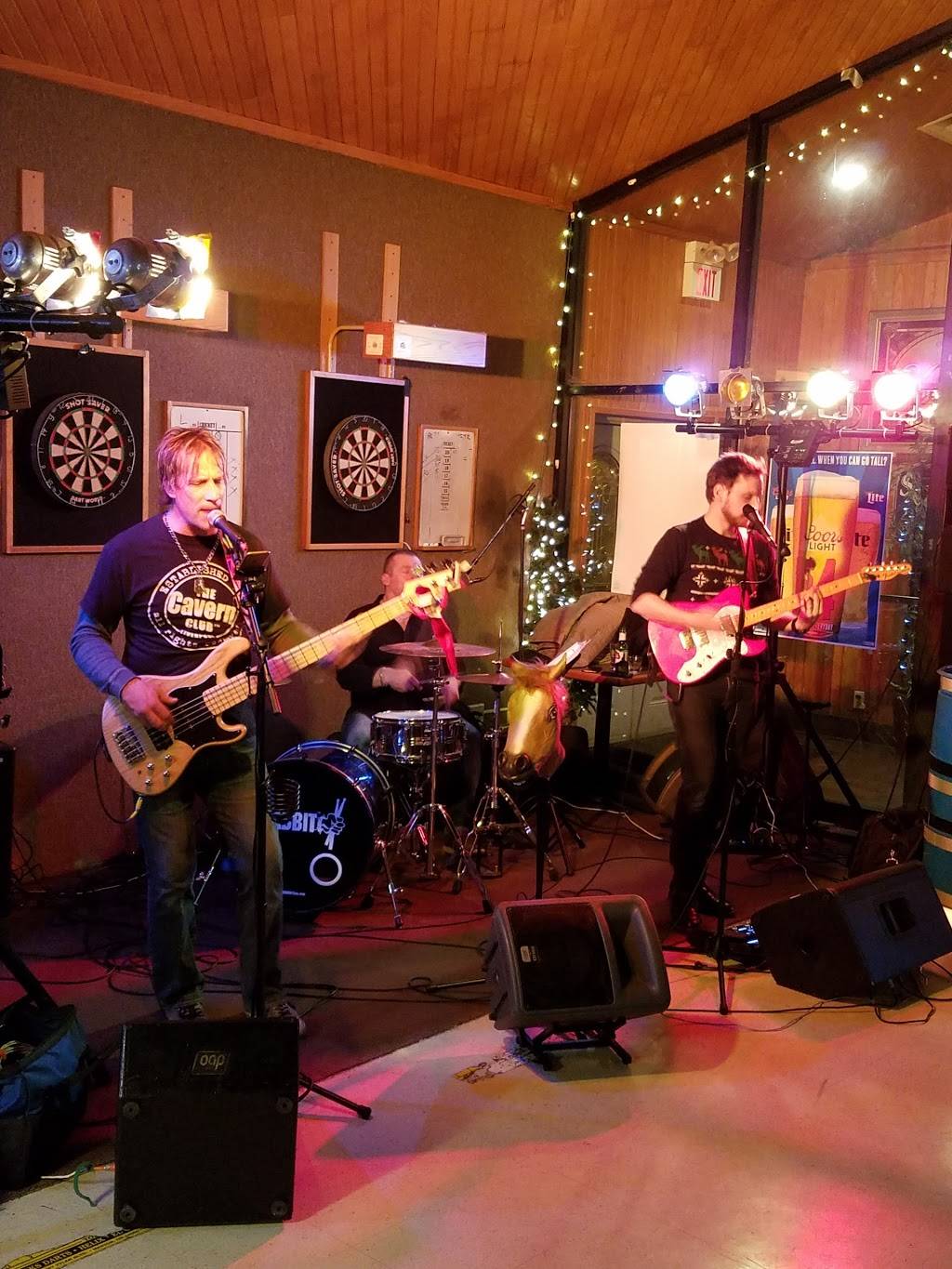 Willowick Restaurant & Lounge | restaurant | 30609 Euclid Ave, Wickliffe, OH 44092, USA | 4409449904 OR +1 440-944-9904