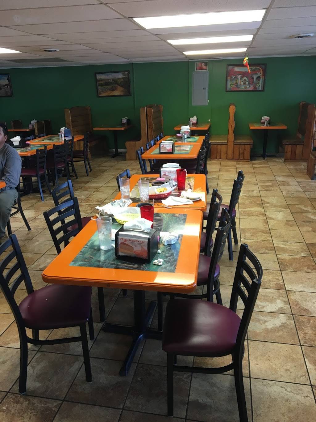 El Paraiso Restaurant | restaurant | 1014 Main St, Bean Station, TN 37708, USA | 8659930369 OR +1 865-993-0369