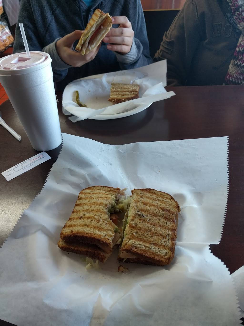 Tortas Y Jugos Caribe | restaurant | 11332 E 21st St, Tulsa, OK 74129, USA | 9184374696 OR +1 918-437-4696