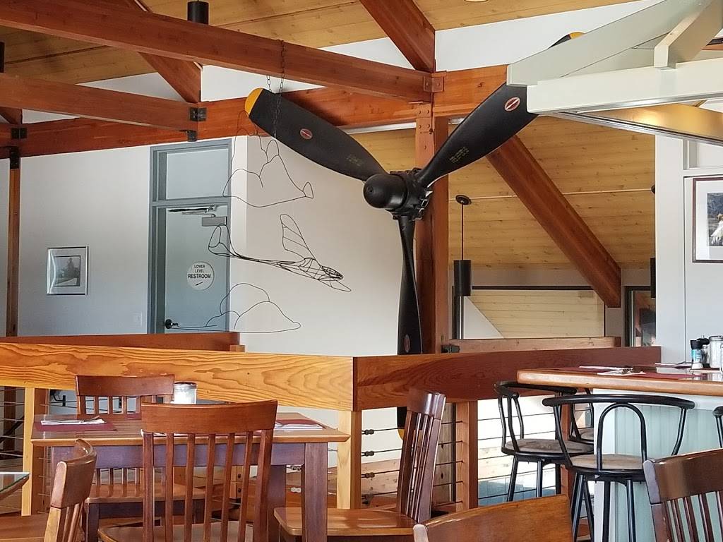 Rutland Airport The Hangar Cafe | restaurant | 1002 Airport Rd, North Clarendon, VT 05759, USA | 8027701855 OR +1 802-770-1855