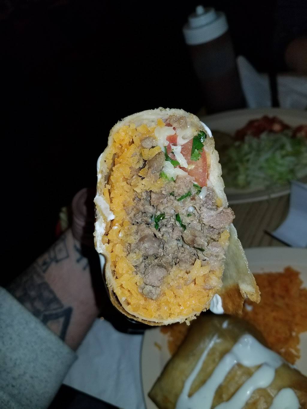 La Placita | restaurant | 108 Cass St, Woodstock, IL 60098, USA | 8153372303 OR +1 815-337-2303