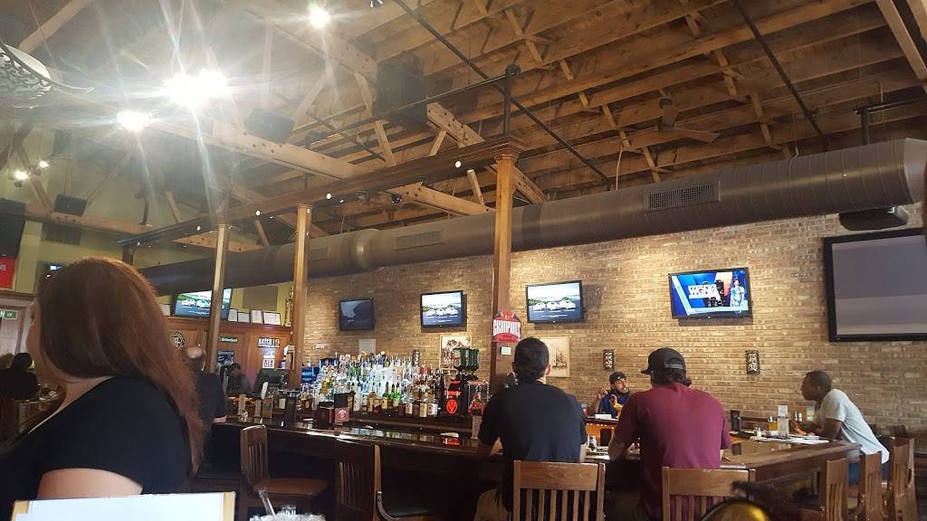 The Walnut Speak Easy | restaurant | 214 Walnut Ave, Elgin, IL 60123, USA | 8476952420 OR +1 847-695-2420