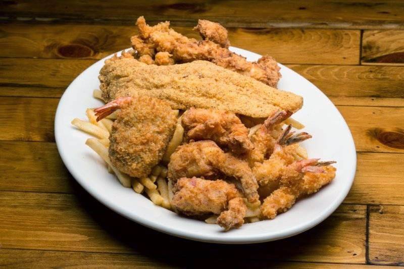 Boudreauxs Cajun Kitchen | restaurant | 5475 W Loop S, Houston, TX 77081, USA | 7138382200 OR +1 713-838-2200