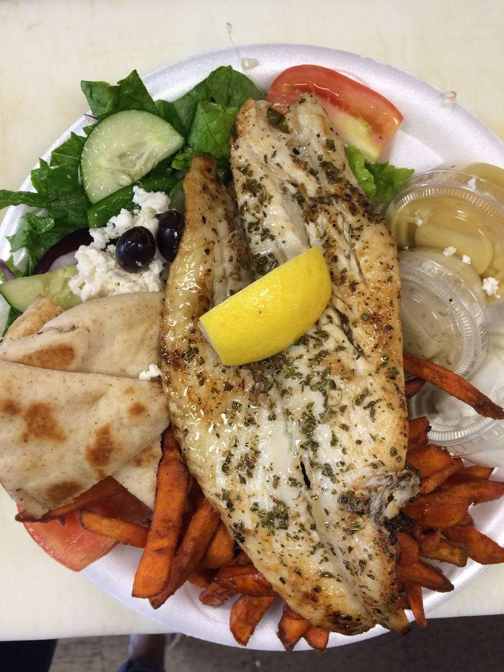 Souvlaki Fast Spanish River Blvd. Boca Raton | restaurant | 625 NE Spanish River Blvd, Boca Raton, FL 33431, USA | 5613388855 OR +1 561-338-8855