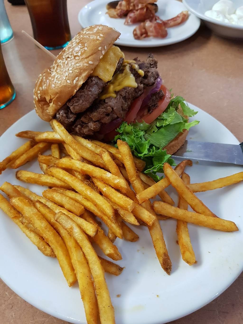 Dennys | restaurant | 3771 S Orlando Dr, Sanford, FL 32773, USA | 4073216306 OR +1 407-321-6306