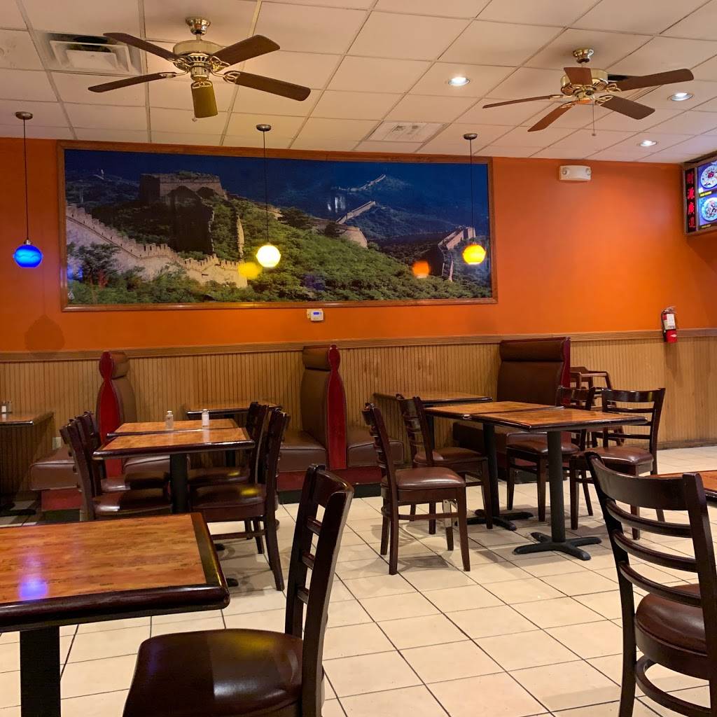 Great Wall | restaurant | 2130 N Tyler Rd, Wichita, KS 67212, USA | 3167218888 OR +1 316-721-8888