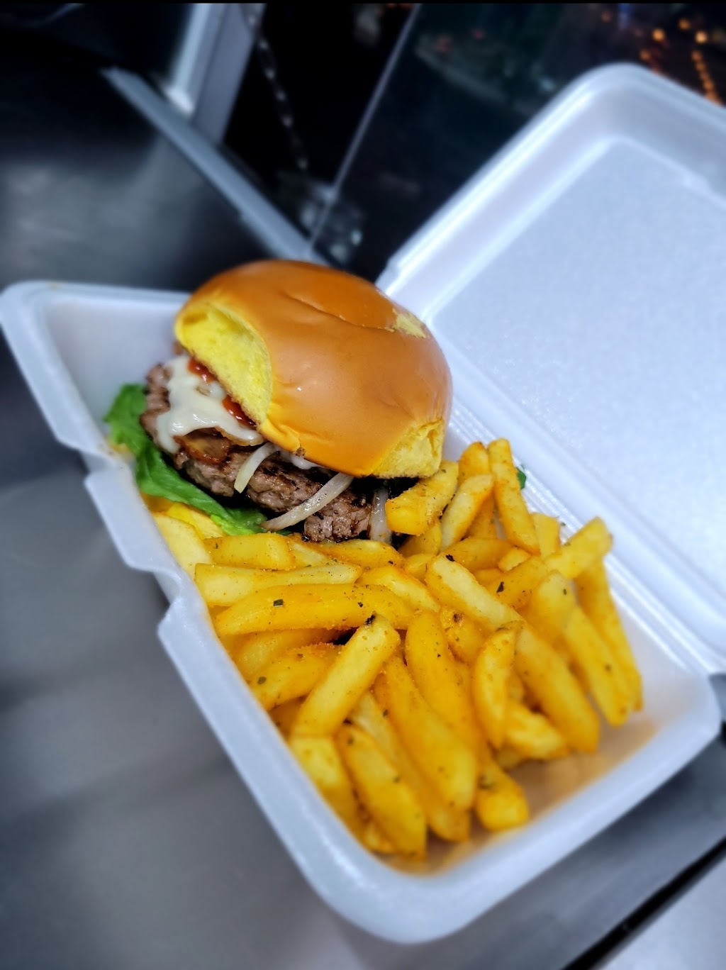 Frankys Place | restaurant | 23601 SW 177th Ave, Homestead, FL 33031, USA | 7862947718 OR +1 786-294-7718