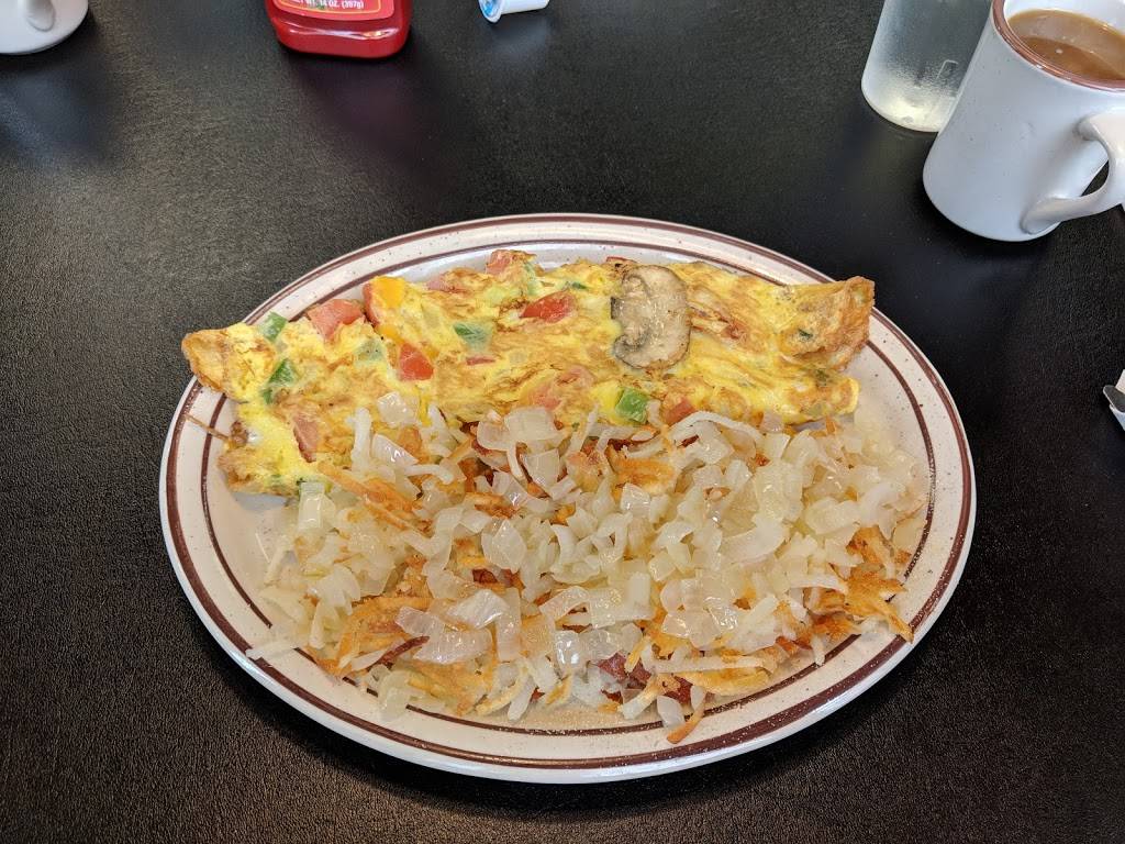 Spring Garden Family Restaurant | restaurant | 520 Springdale St, Mt Horeb, WI 53572, USA | 6084377470 OR +1 608-437-7470