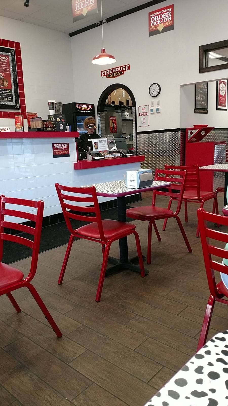Firehouse Subs Englewood Gateway Center | meal delivery | 1092 S Main St, Englewood, OH 45322, USA | 9377710806 OR +1 937-771-0806
