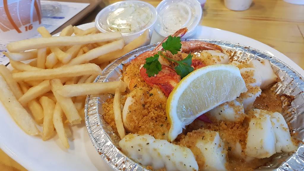 Seafood Sams | restaurant | 6 Coast Guard Rd, Sandwich, MA 02563, USA | 5088884629 OR +1 508-888-4629