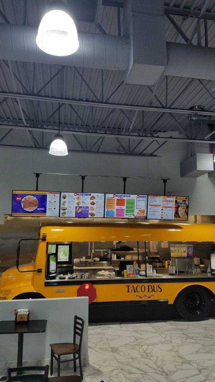 Taco Bus | restaurant | 10039 Gibsonton Dr, Riverview, FL 33578, USA | 8135333804 OR +1 813-533-3804