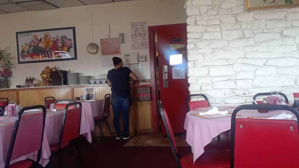 Golden Crown Inn | restaurant | 2739 S Staples St, Corpus Christi, TX 78404, USA | 3618538886 OR +1 361-853-8886