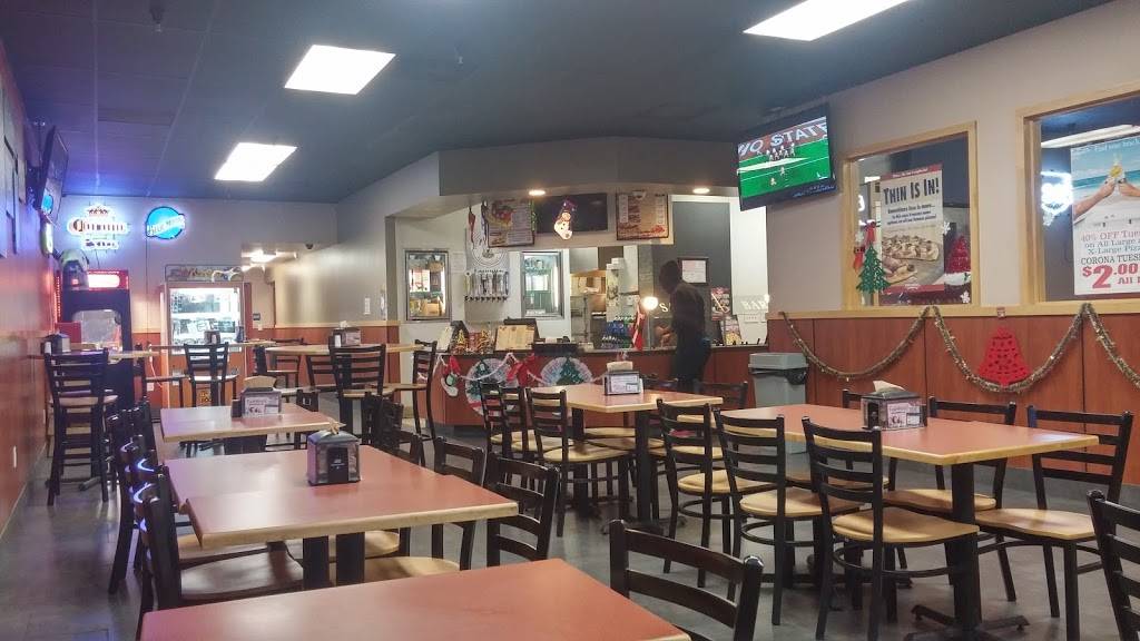 Mountain Mikes Pizza | meal delivery | 8965 N Cedar Ave, Fresno, CA 93720, USA | 5592614111 OR +1 559-261-4111