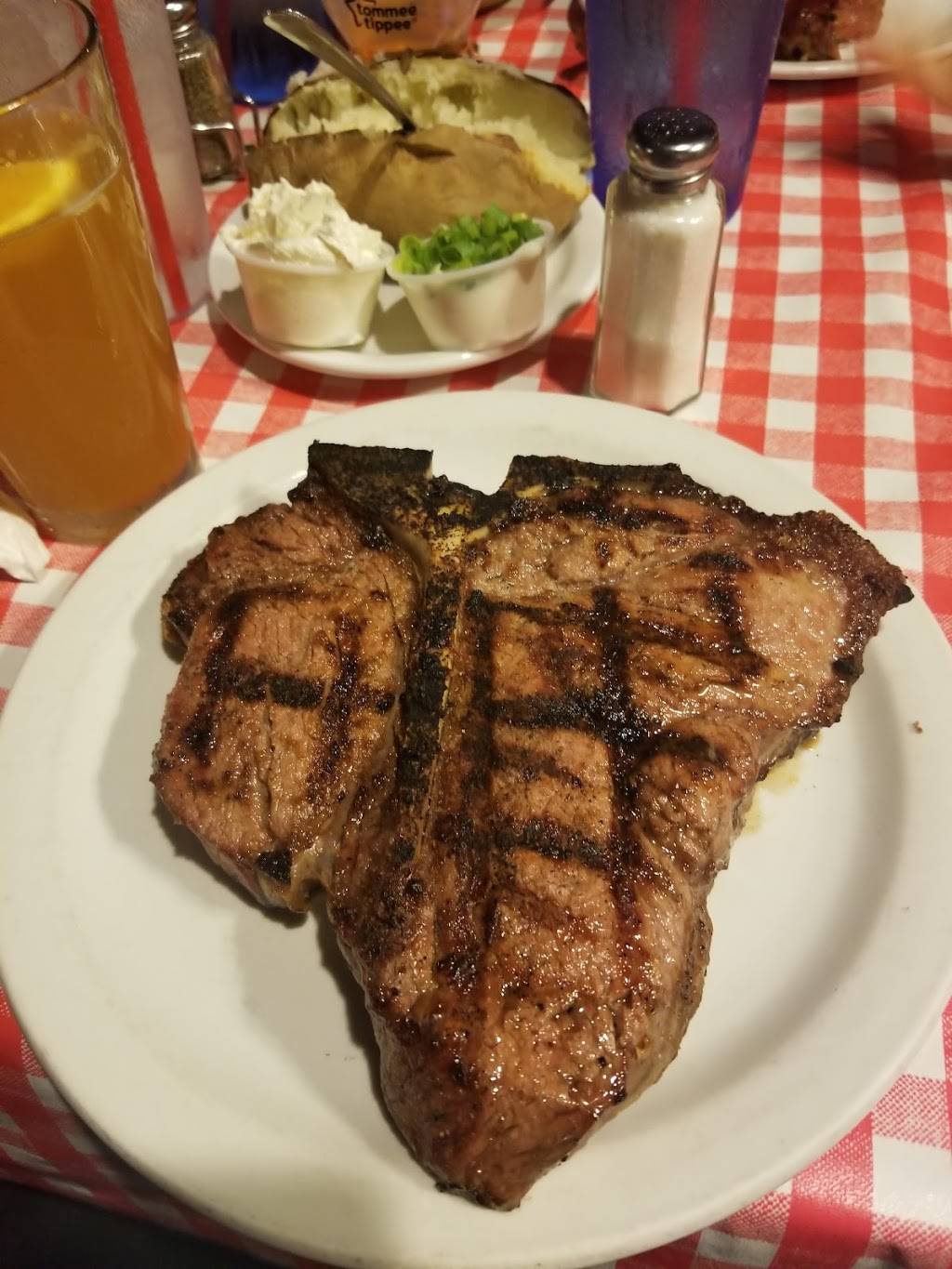 Pinnacle Peak Steakhouse | restaurant | 2533 S La Cadena Dr, Colton, CA 92324, USA | 9097832543 OR +1 909-783-2543