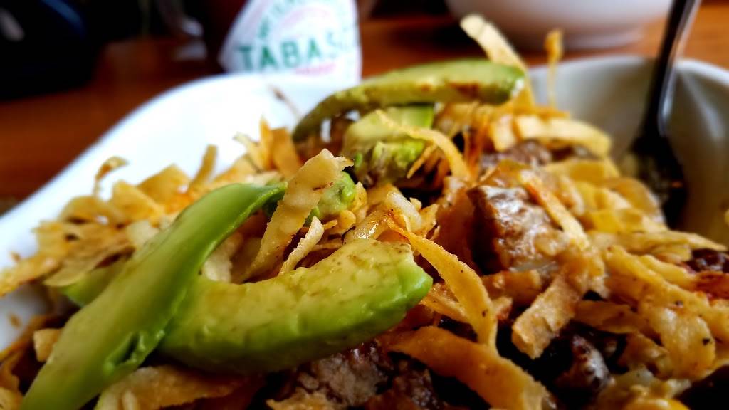 Chilis Grill & Bar | meal takeaway | 255 Vista Village Dr, Vista, CA 92083, USA | 7606391958 OR +1 760-639-1958