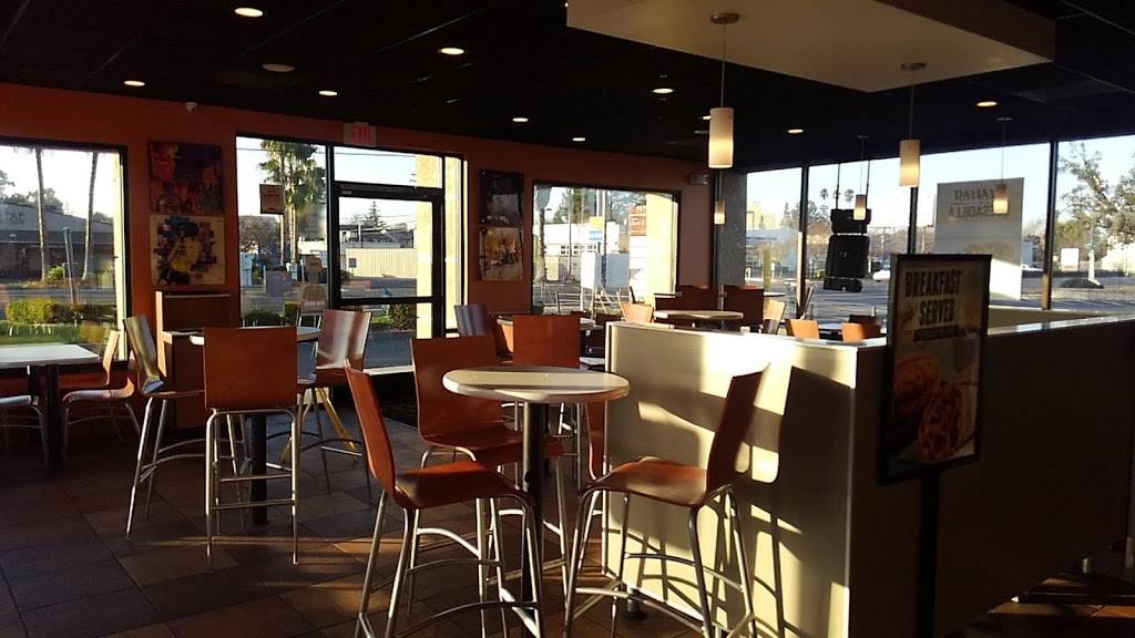 Taco Bell | meal takeaway | 2525 Marconi Ave, Sacramento, CA 95821, USA | 9164860747 OR +1 916-486-0747