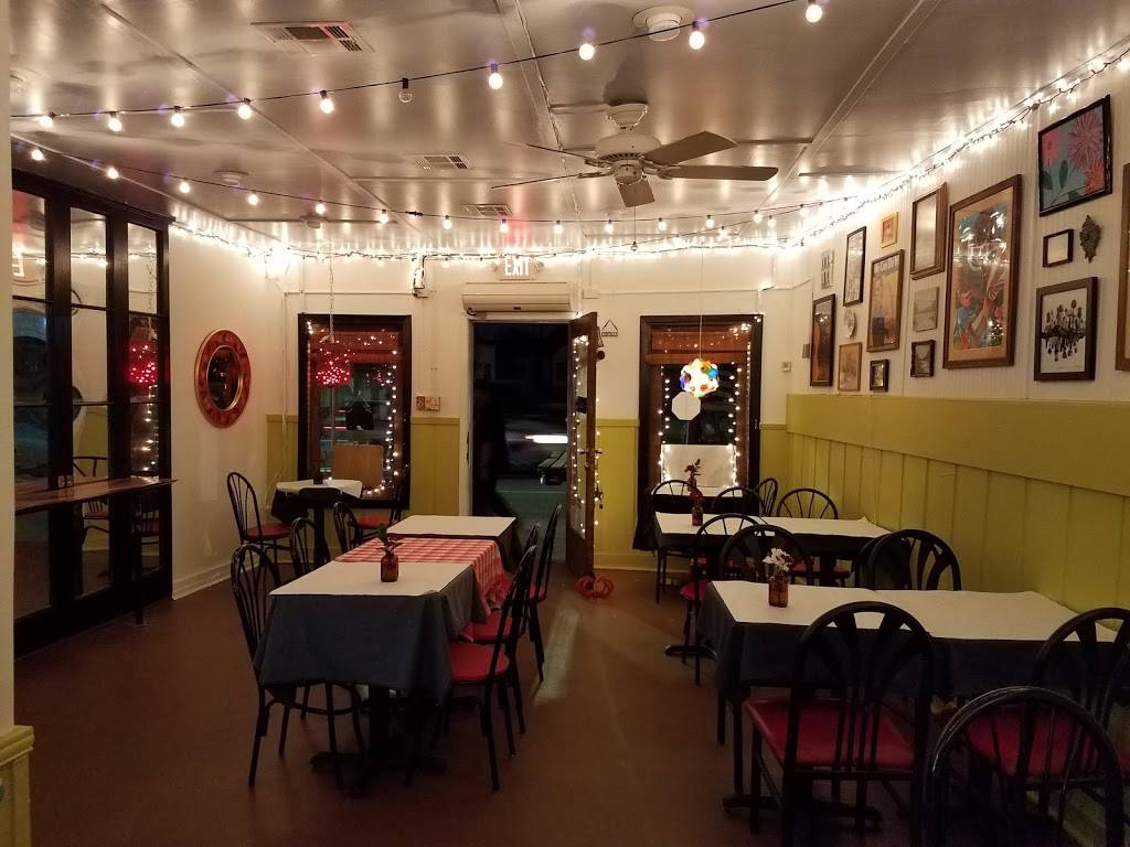 Catty Shack Tex-Mex | restaurant | 1839 Gentilly Blvd, New Orleans, LA 70119, USA | 5043723150 OR +1 504-372-3150